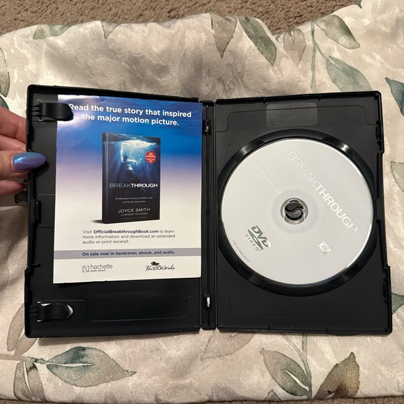 Breakthrough DVD - Picture 3 of 4